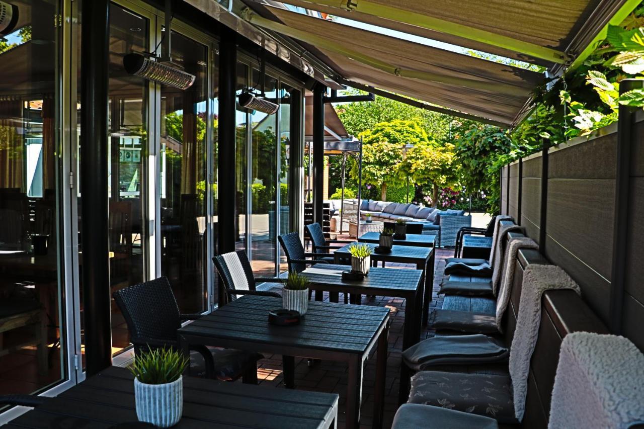 Hotel Central Zeven Luaran gambar