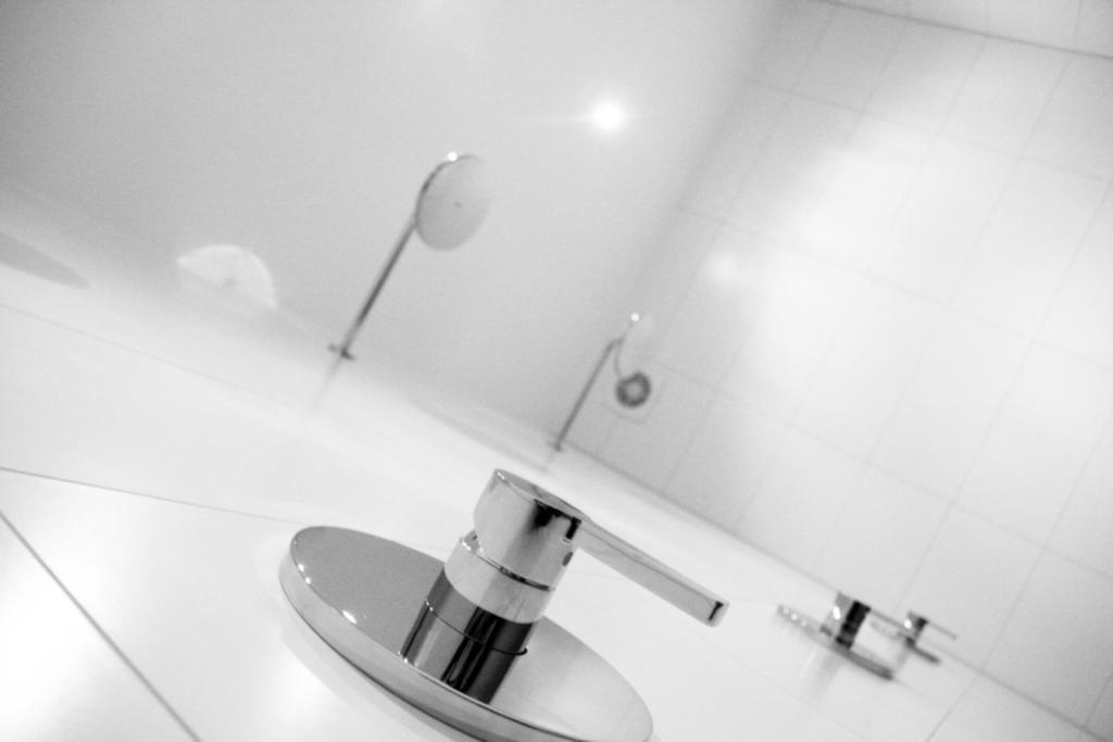 Hotel Central Zeven Luaran gambar